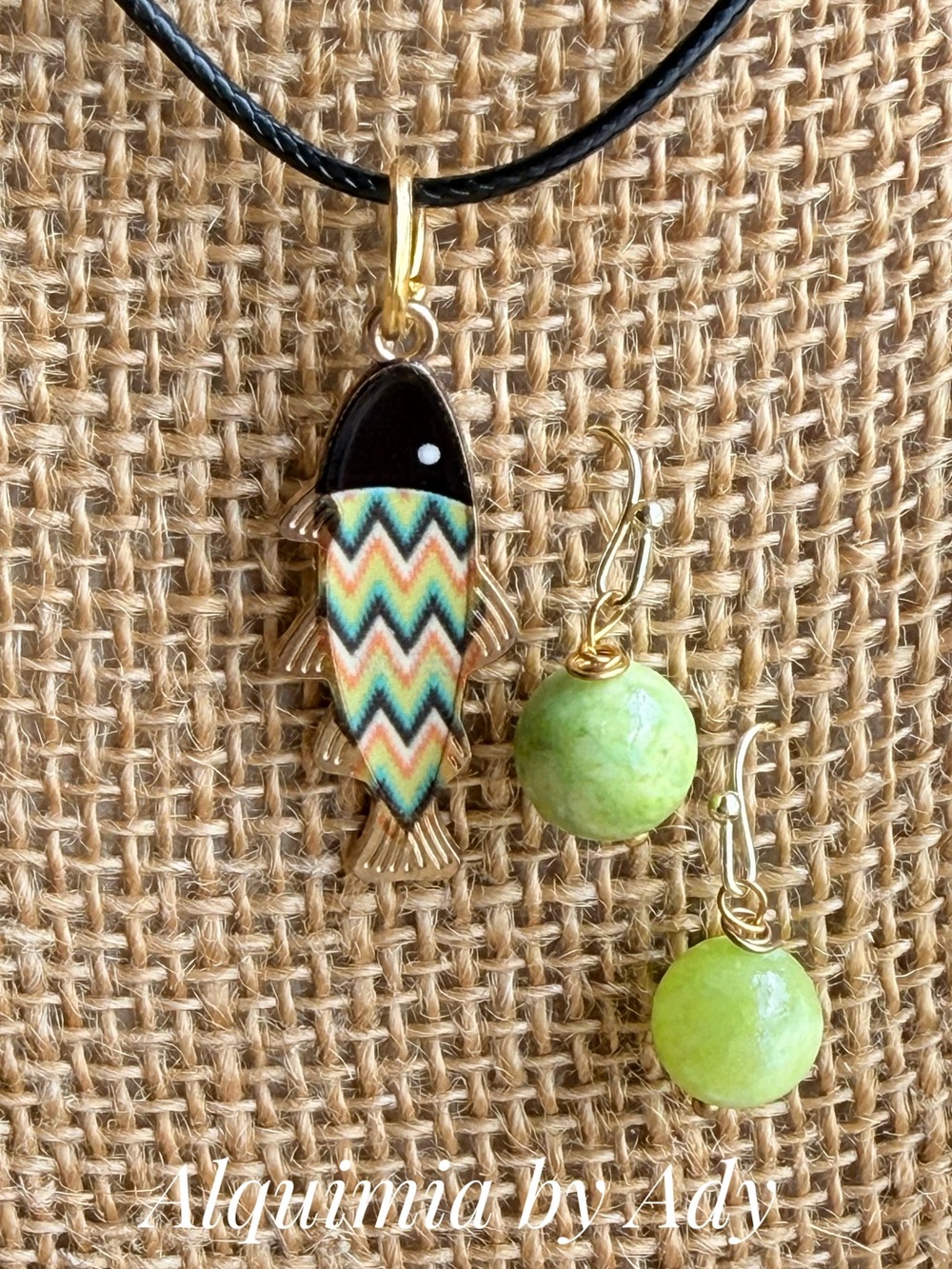 Chevron Multicolor Fish Pendant Necklace with Lime Green jade Stone Earrings